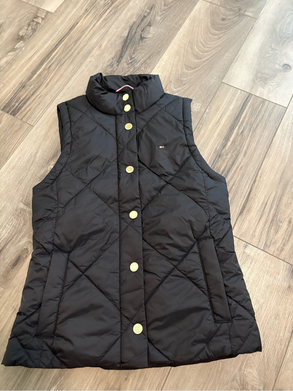 Tommy Hilfiger Black Quilted Vest with Gold-Tone Snaps fit to fit 17.7”